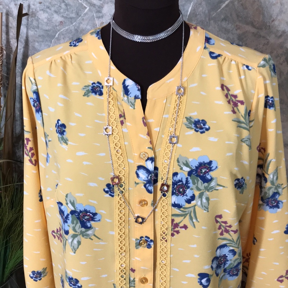 Stunning Yellow Flowered Button Long Sleeved Shir… - image 7